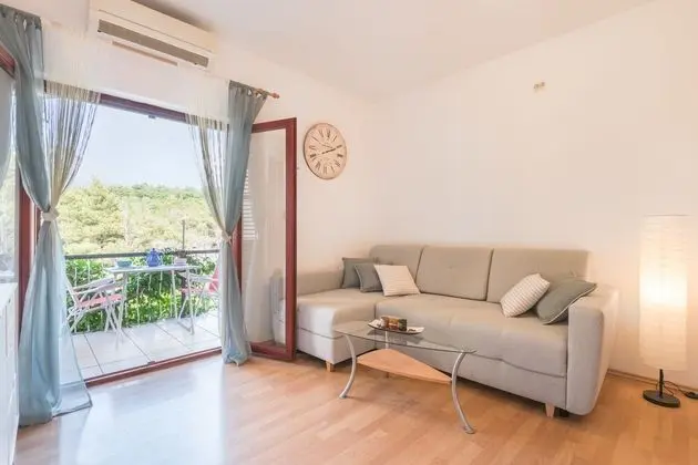 Apart Daire, 1 Yatak Odası, Balkon, Park Manzaralı (2+1)