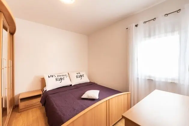 Apart Daire (Two Bedroom Apartment with Balcony-A1)
