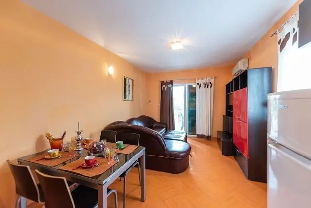 Apart Daire (Two Bedroom Apartment with Balcony-A1)