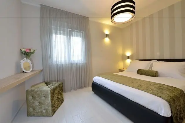 Deluxe Apart Daire, Balkon, Bahçe Manzaralı