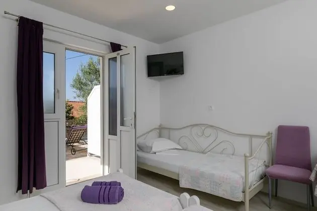 Stüdyo (Studio)