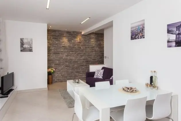 Apart Daire (One Bedroom Apartment with Terrace)