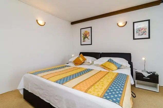 Standard Stüdyo, Teras