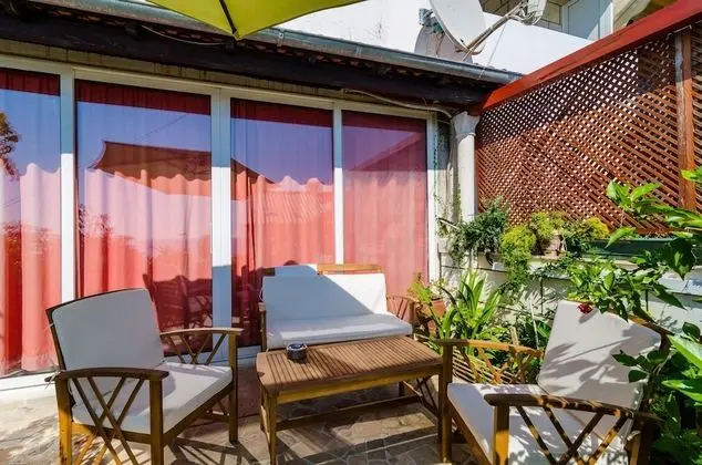 Superior Stüdyo, Teras