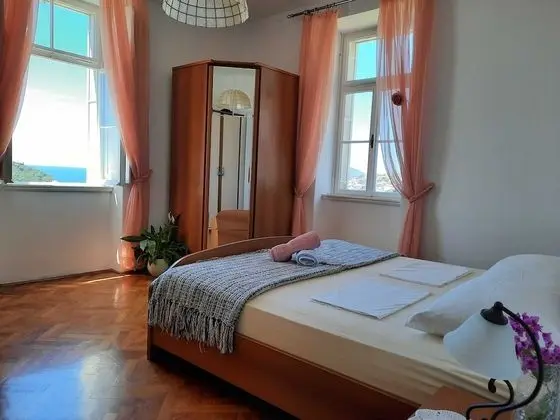Comfort Apart Daire, 1 Yatak Odası, Teras, Deniz Manzaralı