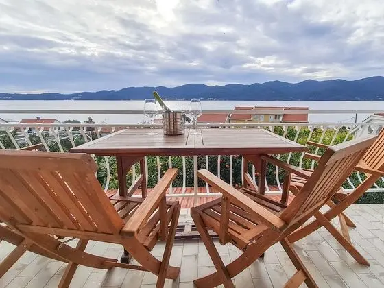 Apart Daire (Two Bedroom Apt - Balcony,Sea View)