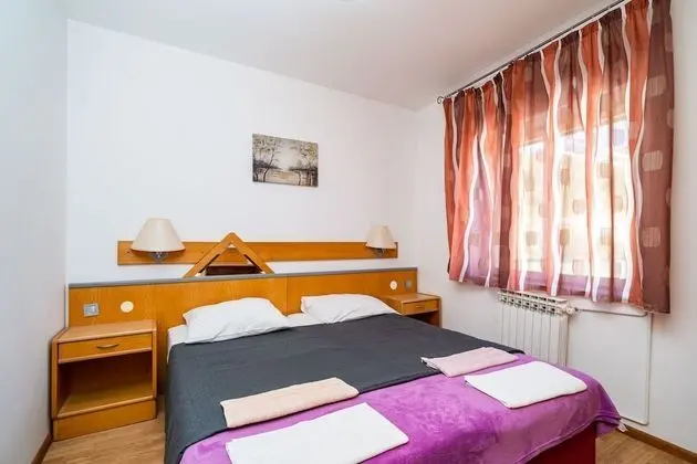 Apart Daire (Apartments Klis - Three-Bedroom Apart)