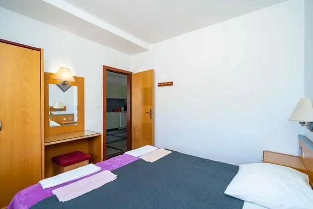 Apart Daire (Apartments Klis - Three-Bedroom Apart)