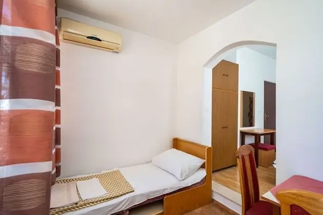 Apart Daire (Apartments Klis -Two-Bedroom Apartmen)