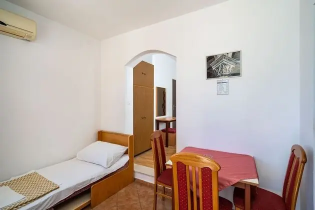 Apart Daire (Apartments Klis -Two-Bedroom Apartmen)