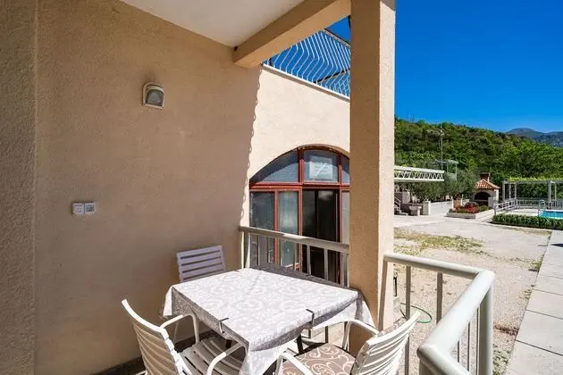 Apart Daire (Apartments Klis -Two-Bedroom Apartmen)