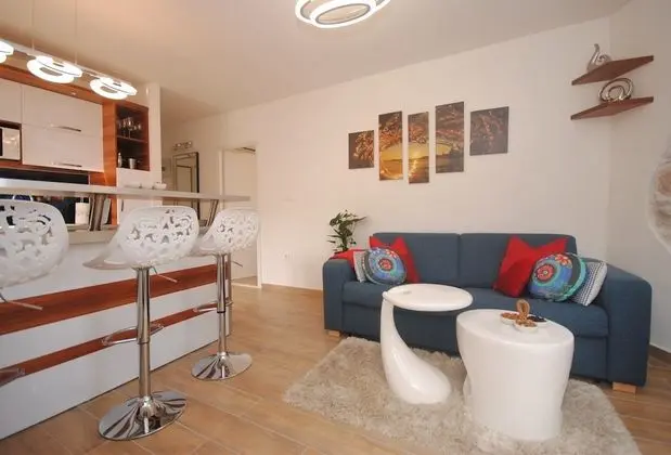 Deluxe Apart Daire