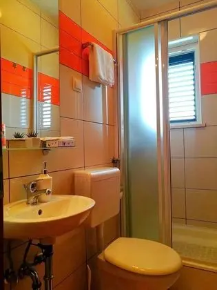 Apart Daire (Two Bedroom Apartment with Balcony an)