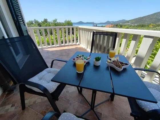 Apart Daire (Two Bedroom Apartment with Terrace an)