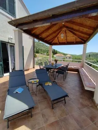 Apart Daire (Two Bedroom Apartment with Terrace an)