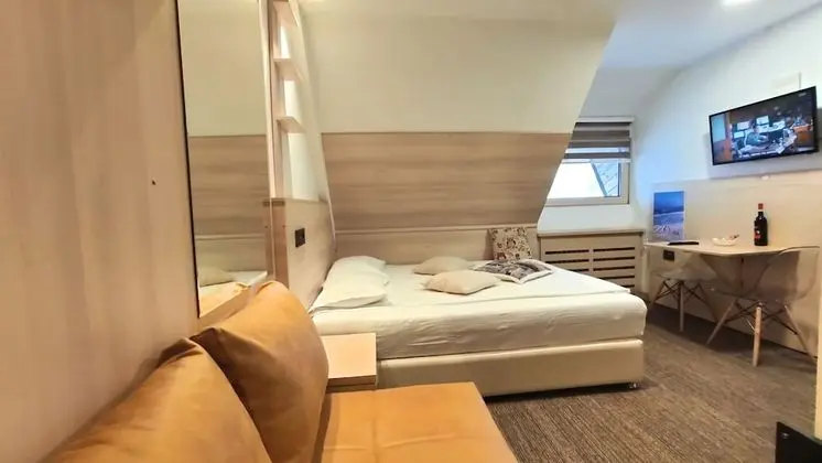 Honeymoon Stüdyo, Bahçe Manzaralı