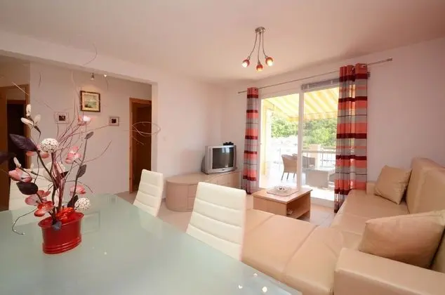 Apart Daire (Two Bedroom Apartment with Terrace)