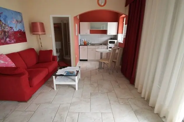 Apart Daire, Deniz Manzaralı