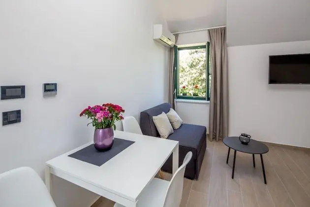 Stüdyo Süit, Balkon, Avlu Manzaralı