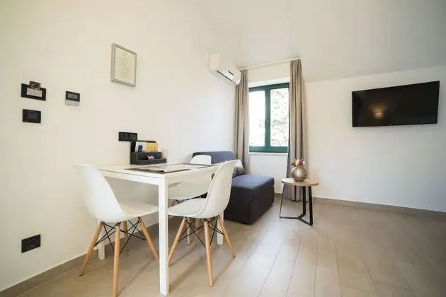 Stüdyo Süit, Balkon, Avlu Manzaralı