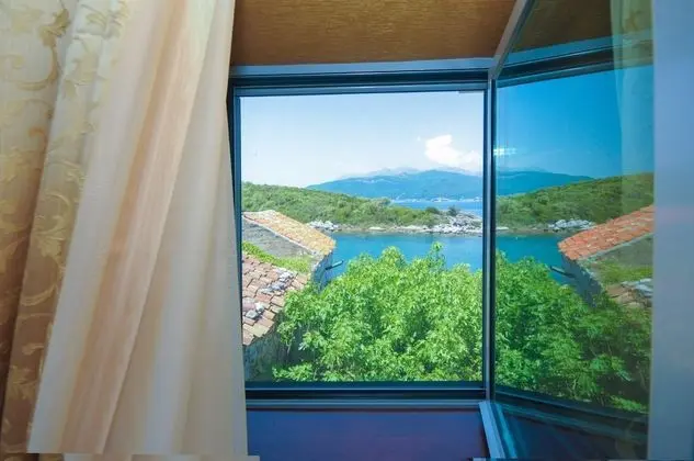 Executive Deluxe Apartment Sea View