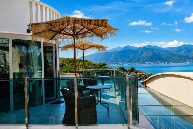 Executive Deluxe Apartment Sea View