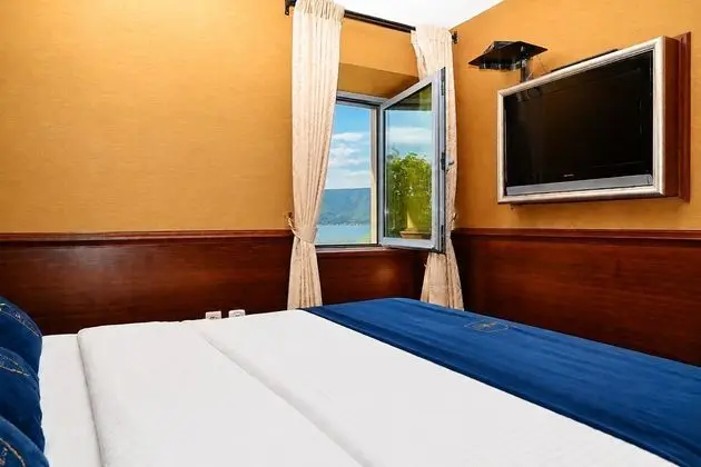 Executive Deluxe Apartment Sea View