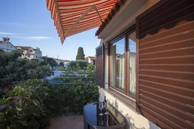 Comfort Stüdyo, Teras