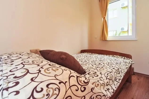 Apart Daire, 2 Yatak Odası (1)