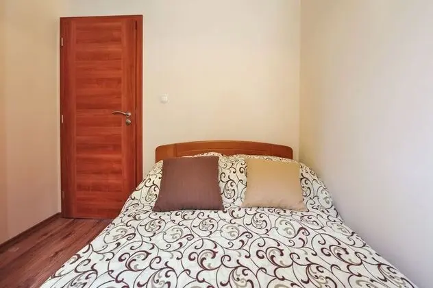 Apart Daire, 2 Yatak Odası (1)