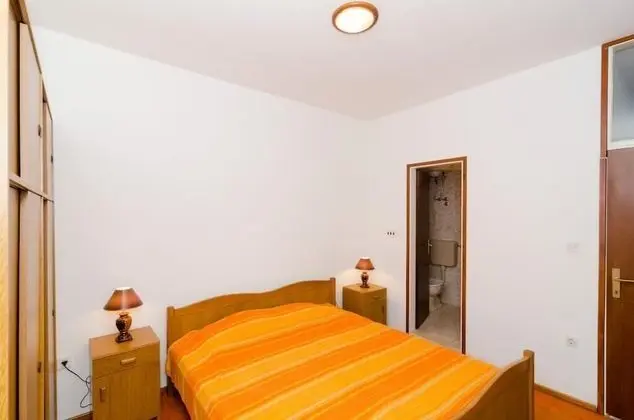 Apart Daire (Four-Bedroom Apartment)