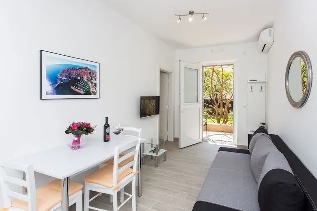 Apart Daire (One Bedroom Apartment with Terrace)