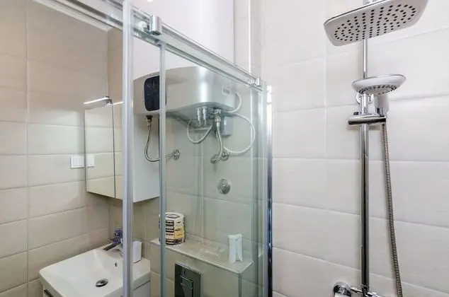 Stüdyo (Studio Apartment with Terrace)