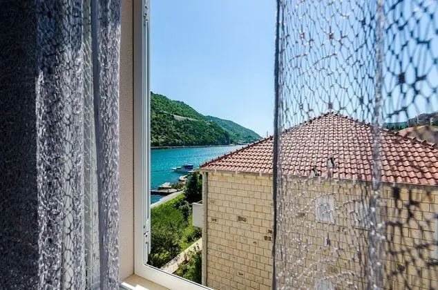 Apart Daire (Two Bedroom Apartment with Balcony an)