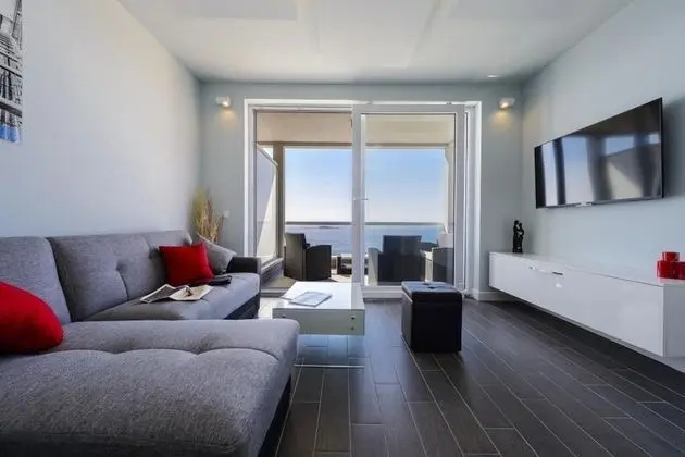 Apart Daire (Two Bedroom Apartment with Balcony an)