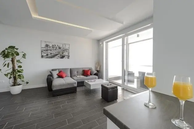 Apart Daire (Two Bedroom Apartment with Balcony an)