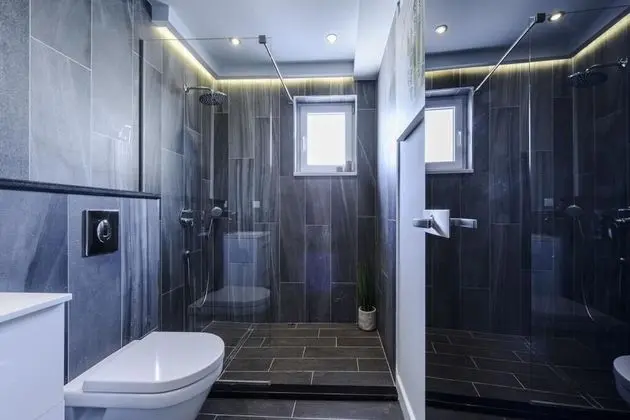 Apart Daire (Two Bedroom Apartment with Balcony an)