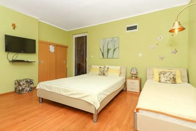 Stüdyo, Deniz Manzaralı (3 adults)