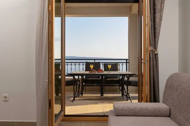 Apart Daire, 2 Yatak Odası, Deniz Manzaralı