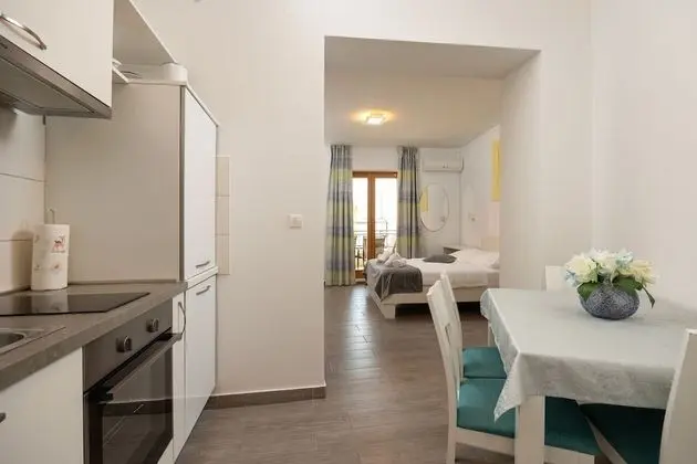 Classic Stüdyo, Deniz Manzaralı