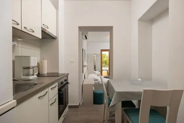 Romantic Stüdyo, Deniz Manzaralı (2 persons)