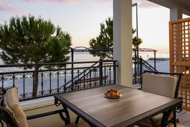 Romantic Stüdyo, Deniz Manzaralı (2 persons)