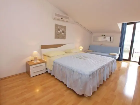 Apart Daire, 1 Yatak Odası (1048/3910)