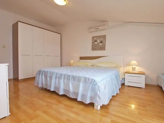 Apart Daire, 1 Yatak Odası (1048/3910)