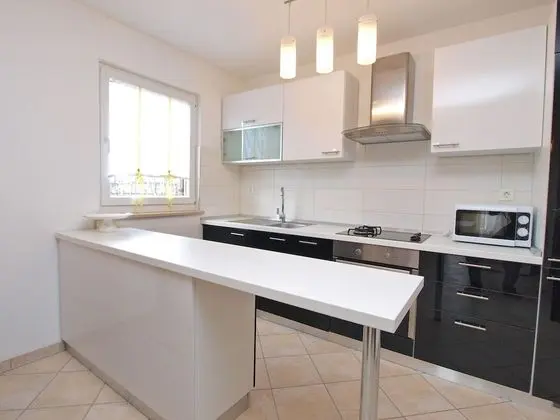 Apart Daire, 2 Yatak Odası (1048/3908)