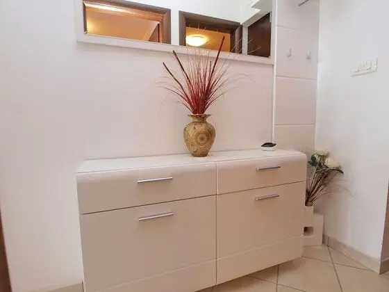 Apart Daire, 2 Yatak Odası (1048/3908)