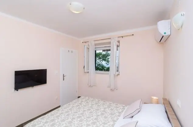 Apart Daire (One-Bedroom Apartment -Lara)