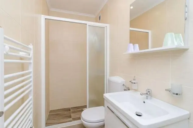 Apart Daire (One-Bedroom Apartment -Lara)