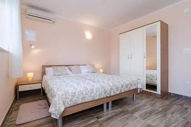 Apart Daire (One-Bedroom Apartment - Lena)