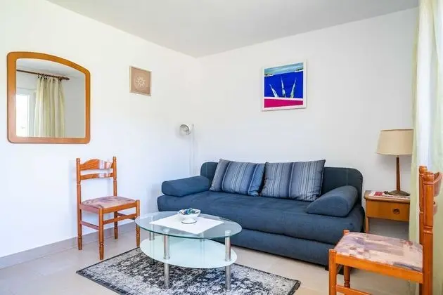 Apart Daire (Three-Bedroom Apartment)
